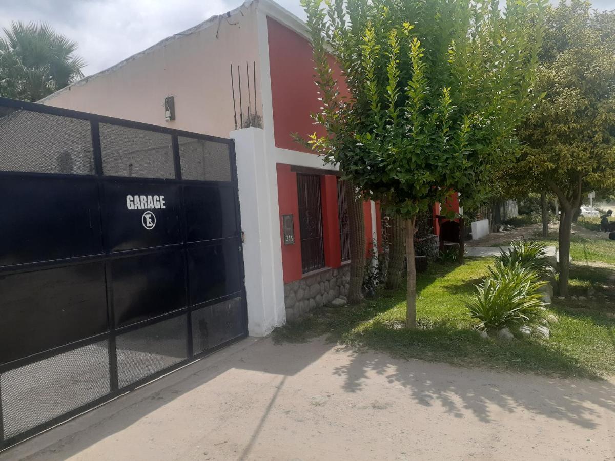 Hostal Candelaria Кафаяте Екстериор снимка